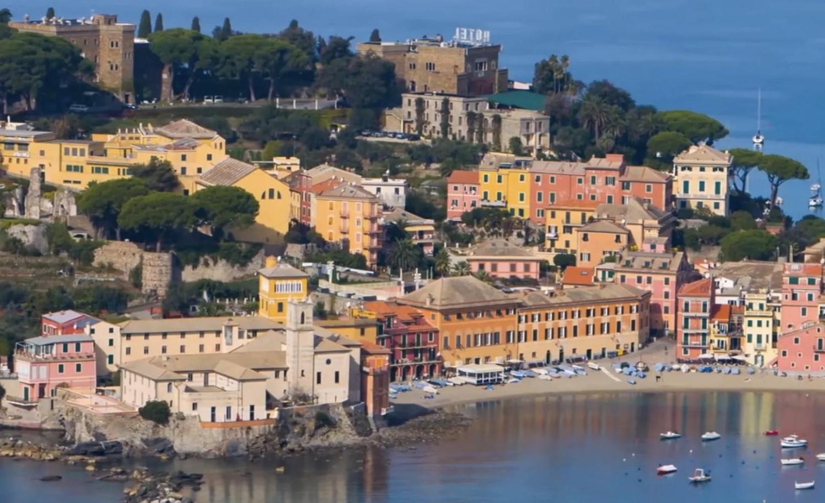 View & Hiking In Italian Riviera * Genoa